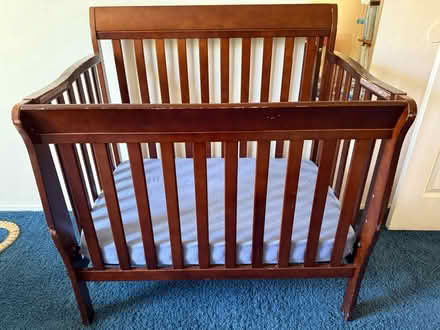 Photo of free Baby Crib (Camita - cuna para bebé) (Hale/Llagas in Morgan Hill) #1