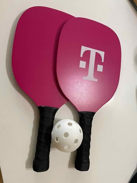 Photo of free Pickleball set (Sunnyvale Community Center) #1