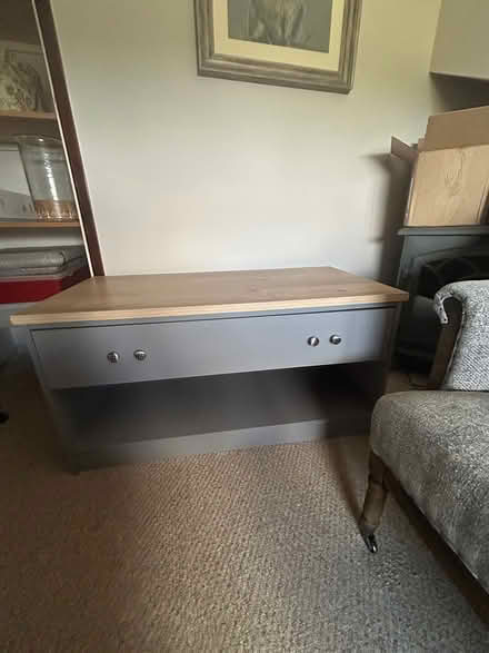 Photo of free Tv cabinet (Lu4 9uf) #2