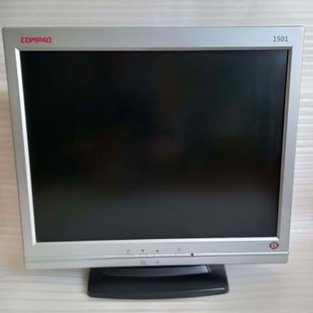Photo of free Computer Monitor 'Compaq 1501' 15 inch LCD (Cheltenham GL52) #1