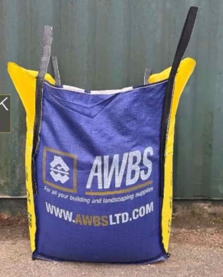 Photo of free AWBS bag (Five Mile Drive OX2) #1