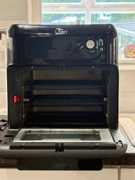 Photo of free Item air fryer 10L 1500w (Paddock Wood TN12) #4