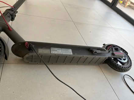 Photo of free Xiaomi mi scooter -dead battery (Hammersmith W69) #4