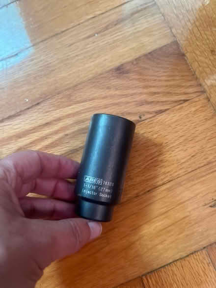 Photo of free 27mm injector socket (Astoria) #4