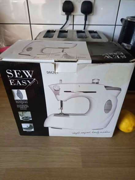 Photo of free Sewing machine (Roundhill area brighton BN2) #1