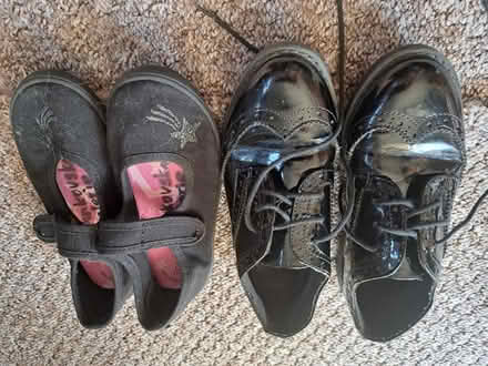 Photo of free School shoes (SS2 6LH) #1