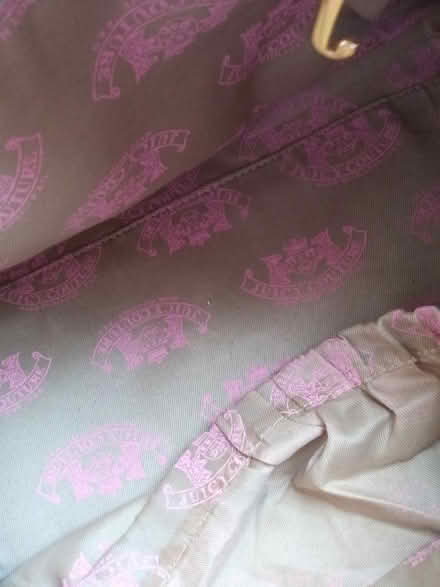 Photo of free Juicy couture wkendbag (Bd47jf) #2