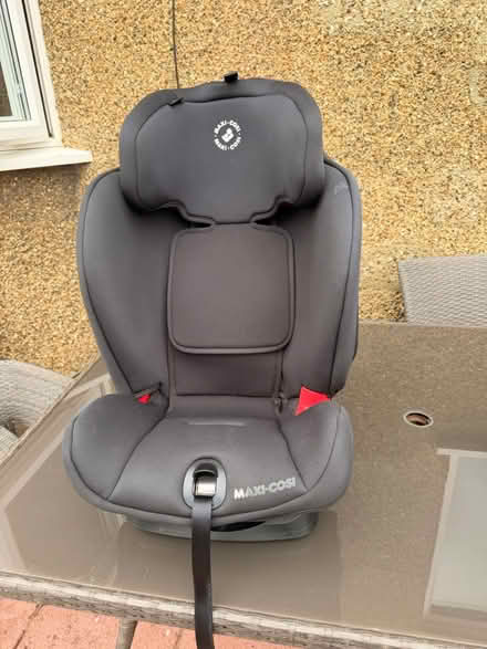 Photo of free Child car seat maxi cosi (Cr08pz CR0) #1