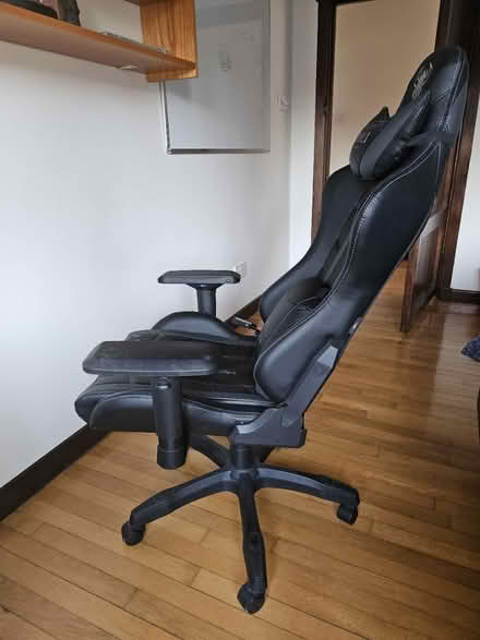Photo of free Gaming chair (Northwood HA6) #1