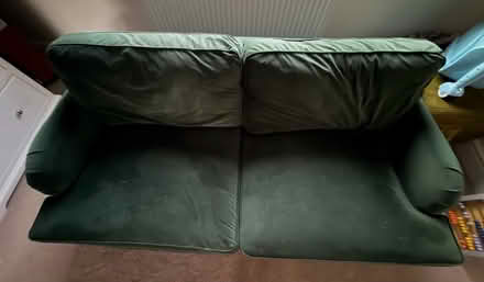 Photo of free 3 seater sofa (Chaulden HP1) #2