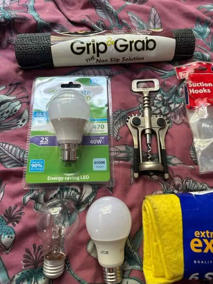 Photo of free Household items of any wants them (Birkenhead CH42) #2
