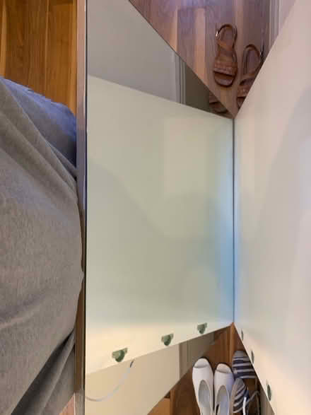 Photo of free 3 large mirrors/cupboard doors (Camden tube station NW1) #4