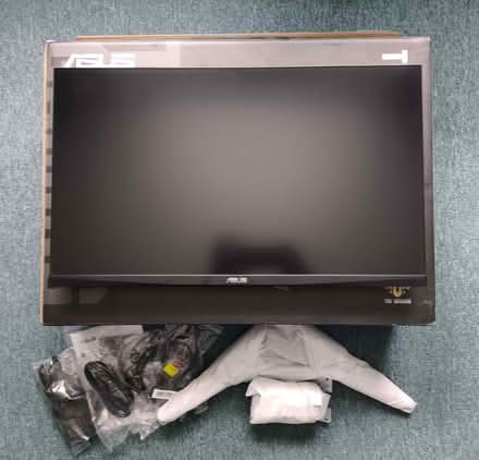 Photo of free pc monitor (Herne Bay CT6) #1