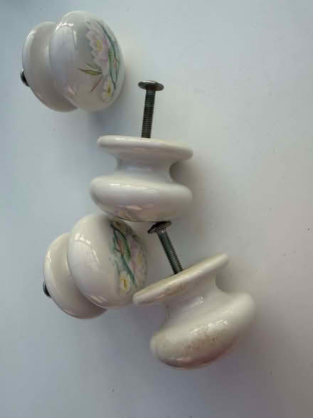 Photo of free Door Knobs/Handles (Hextable DA2) #1