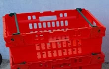 Photo of free 2 x plastic crates (Highbury Barn N5) #1