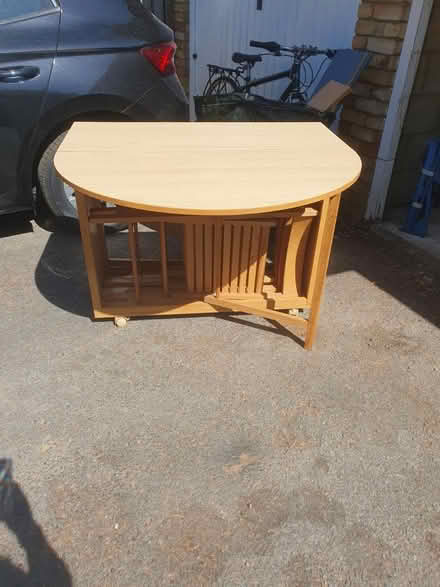 Photo of free 4 seater table and chairs (Twyford RG10) #2