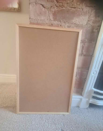 Photo of free Small cork notice board (Ball Hill CV2) #1