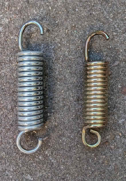 Photo of free Trampoline Springs (PL4 Greenbank.) #2