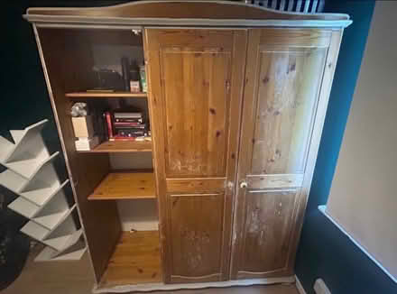 Photo of free Large wardrobe (Prestwood HP16) #1