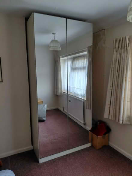 Photo of free Mirrored double wardrobe (Purley on Thames RG31) #1