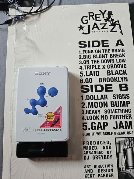 Photo of walkmans ,recordable cassettes (Ashover DE55) #2