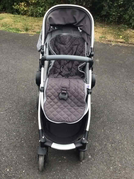 Photo of free Mjouney edit stroller (Presteigne LD8) #2