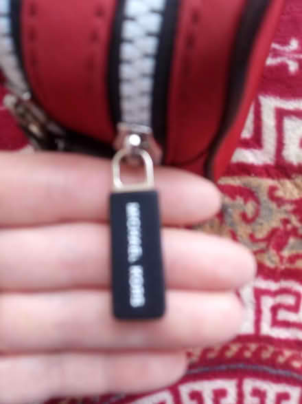 Photo of free Michael kors camera bag (Bd47jf) #4