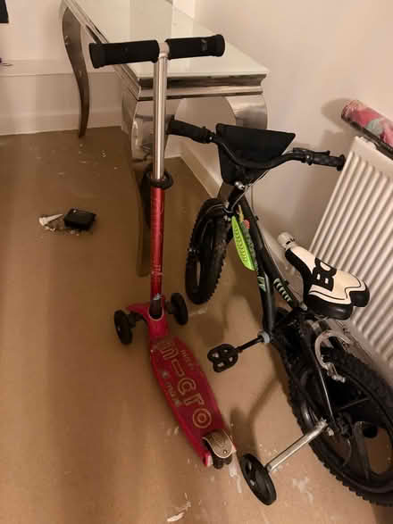 Photo of free Bike and scooter (Se115ad) #2