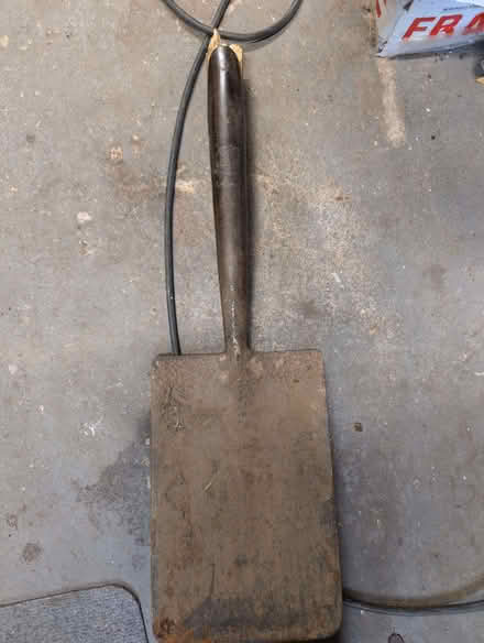 Photo of free Spade (no handle) (Shuttington B79) #1