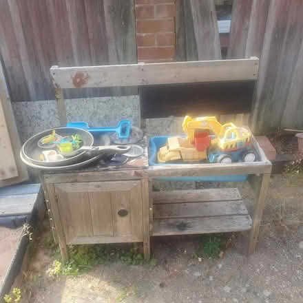 Photo of free Kids mud kitchen and outside toys (Portslade BN41) #1