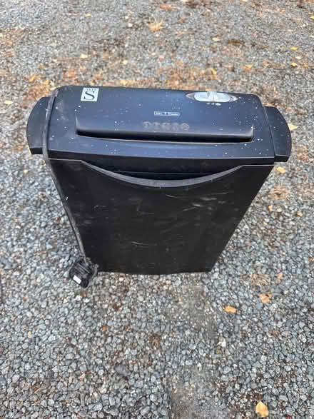 Photo of free Working shredder (Handbridge CH4) #1