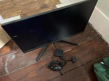 Photo of free Samsung Monitor (Spares & Repairs) (Warwick CV34) #1