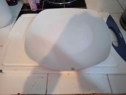 Photo of free Square white dinner plate (Kingsholm GL1) #1