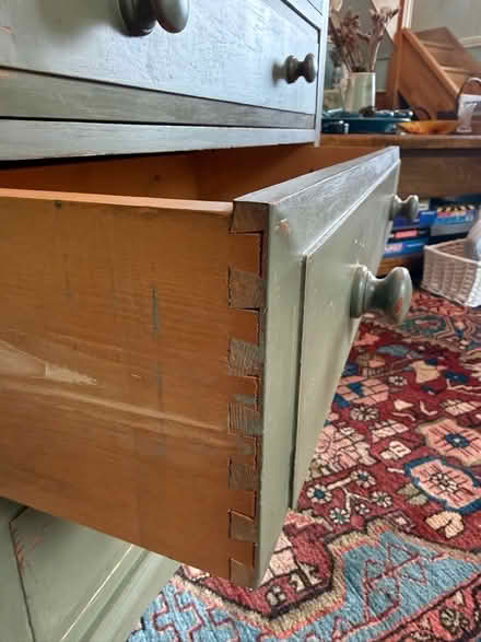 Photo of free Vintage Pine Chest of Drawers (Causewayhead FK9) #3
