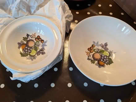 Photo of free Fruit bowls set vintage (Rowlands Gill NE39) #1
