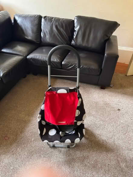 Photo of free Shopping trolley (Bruntsfield EH10) #1