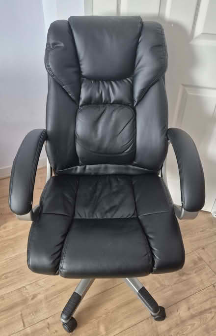 Photo of free Black Faux Leather Computer Chair (Greenhithe DA9) #1