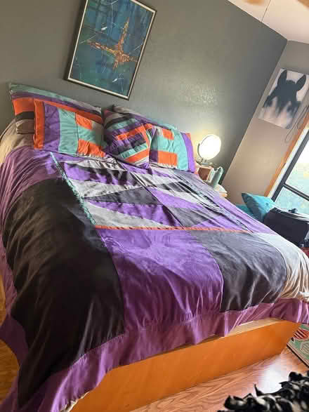 Photo of free Cal King bedspread and pillow set (Livermore (near Hagemann Park)) #1