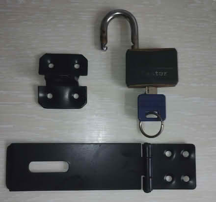 Photo of free hasp and padlock (Corfe Mullen BH21) #1