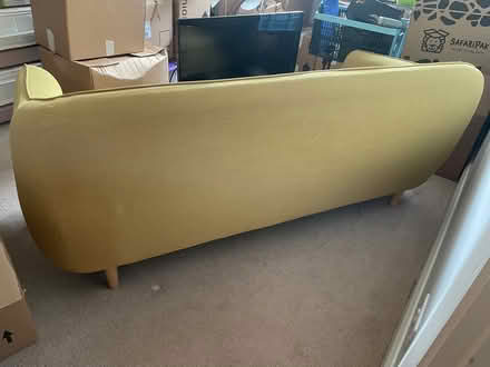Photo of free Sofa (St Albans AL3) #2