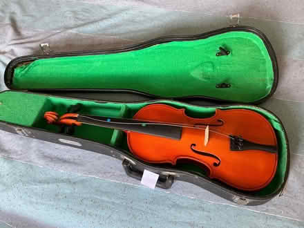 Photo of free Violin - please read carefully (Walkley S6) #1