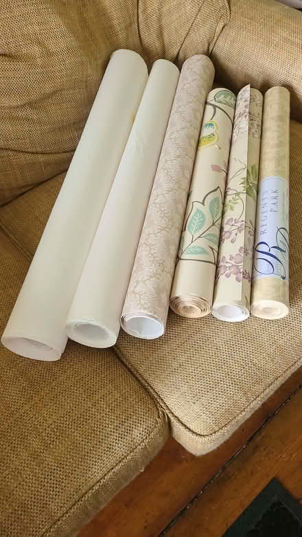 Photo of free Various part rolls of wallpaper (Henleaze BS6) #1