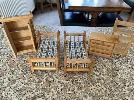 Photo of free Dolls house furniture (BD206HG) #1