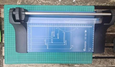 Photo of free Cutting mat & guillotine (Great Sutton CH66) #1