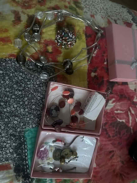 Photo of free New costume jewellery (Se6 2ha) #1