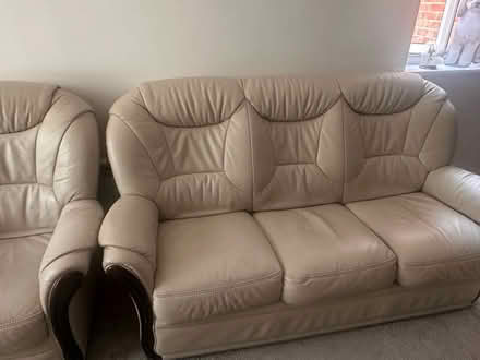 Photo of free sofa (EN10 6fp) #1
