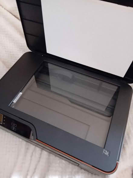 Photo of free Printer HP desk jet 3520 e (PO14 Fareham) #2