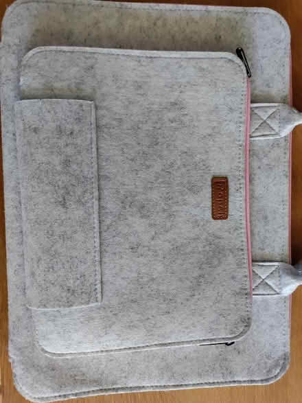 Photo of free Soft laptop case (Bray SL6) #1