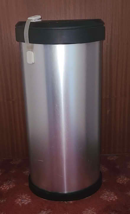 Photo of free Curver waste bin (Densole CT18) #1