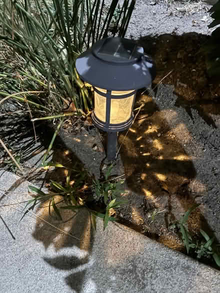 Photo of Gravel, Slabs, Stones, Lamps… (North Hollywood) #3